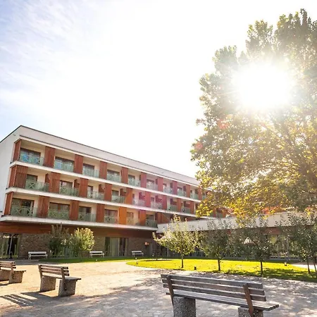 Terme - Atrij מלון