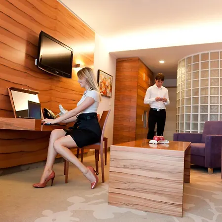 Hotel Terme - Atrij Zreče